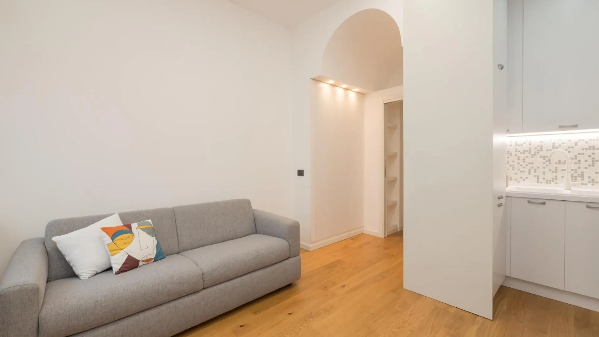 Isola-Garibaldi Newly Renovated 1 Bedroom By Rentopolis Milan 0*,