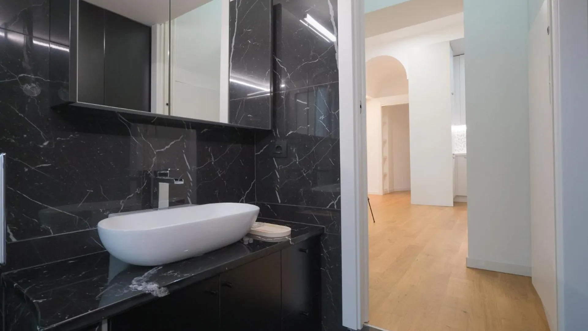 Appartamento Isola-Garibaldi Newly Renovated 1 Bedroom By Rentopolis Milano